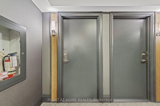 1008w - 565 Wilson Ave, Condo with 2 bedrooms, 2 bathrooms and 1 parking in Toronto ON | Image 16
