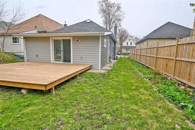 141 Dreaney Avenue, House detached with 3 bedrooms, 2 bathrooms and 2 parking in London ON | Image 23