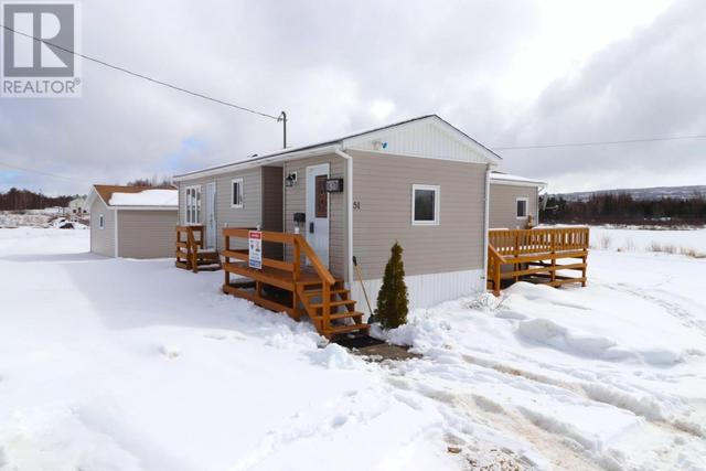 51 Main Street, House detached with 2 bedrooms, 1 bathrooms and null parking in Howley NL | Image 3