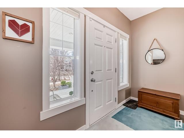 8004 Summerside Grande Bv Sw, House detached with 4 bedrooms, 3 bathrooms and null parking in Edmonton AB | Image 2