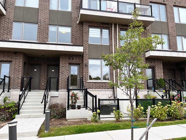 417 - 1460 Whites Rd, Townhouse with 2 bedrooms, 3 bathrooms and 1 parking in Pickering ON | Card Image