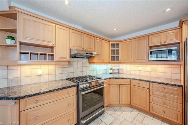 7 Elderberry Court, House detached with 4 bedrooms, 3 bathrooms and 6 parking in Guelph ON | Image 8