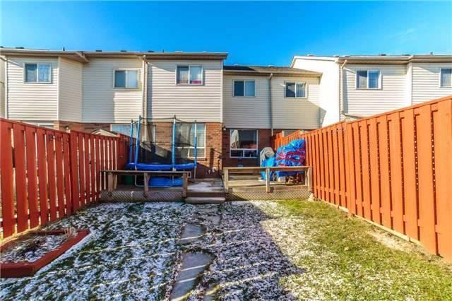 104 Wilkins Cres, House attached with 3 bedrooms, 3 bathrooms and 2 parking in Clarington ON | Image 9