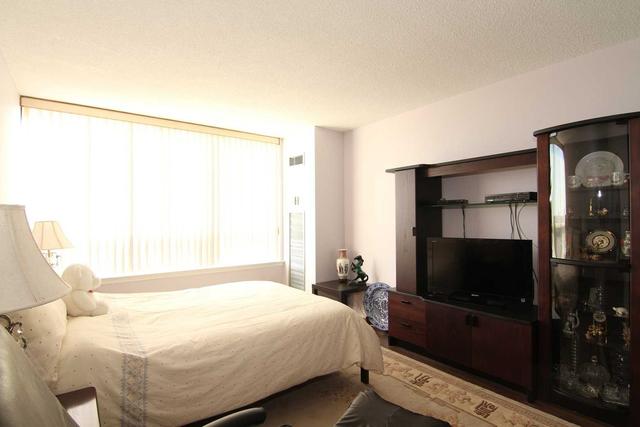 1716 - 175 Bamburgh Circ, Condo with 2 bedrooms, 2 bathrooms and 2 parking in Toronto ON | Image 8