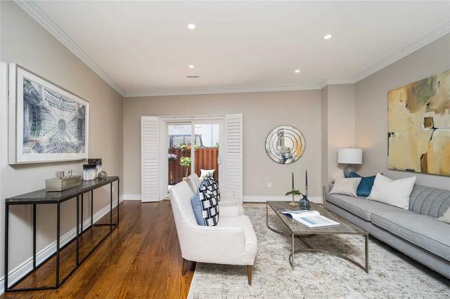 291 David Dunlap Circ, House attached with 3 bedrooms, 3 bathrooms and 3 parking in Toronto ON | Image 7