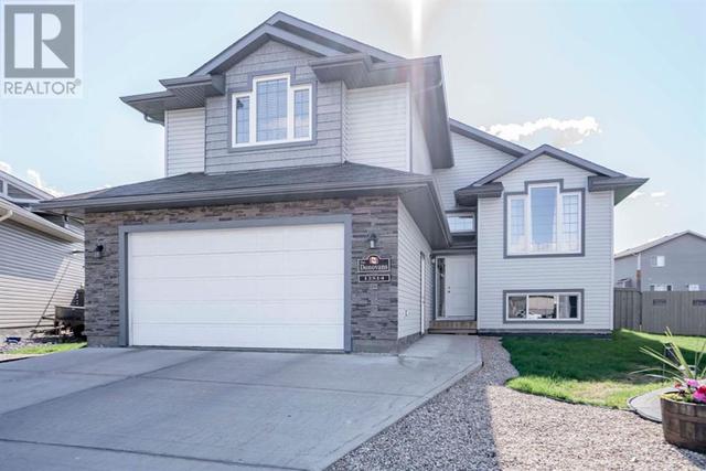 12514 103 Street, House detached with 3 bedrooms, 2 bathrooms and 4 parking in Grande Prairie AB | Card Image
