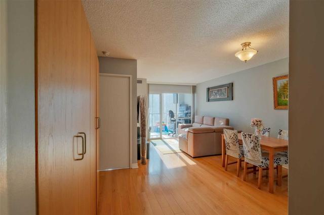 406 - 1470 Midland Ave, Condo with 1 bedrooms, 1 bathrooms and 1 parking in Toronto ON | Image 3