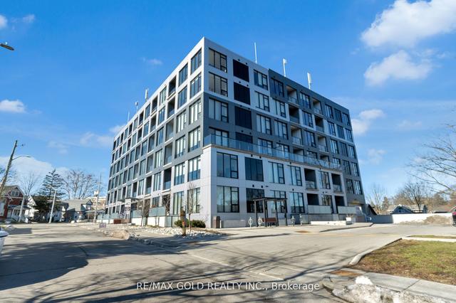 307 - 690 King St, Condo with 0 bedrooms, 1 bathrooms and 1 parking in Kitchener ON | Image 2