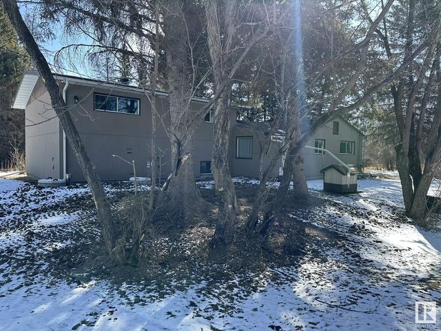60526 - 855 Hi, House detached with 4 bedrooms, 2 bathrooms and null parking in Smoky Lake County AB | Image 57