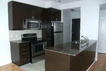 1001 - 80 Absolute Ave, Condo with 1 bedrooms, 2 bathrooms and 1 parking in Mississauga ON | Image 2