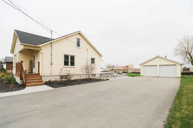 129 King St E, House detached with 3 bedrooms, 2 bathrooms and 10 parking in Haldimand County ON | Image 34