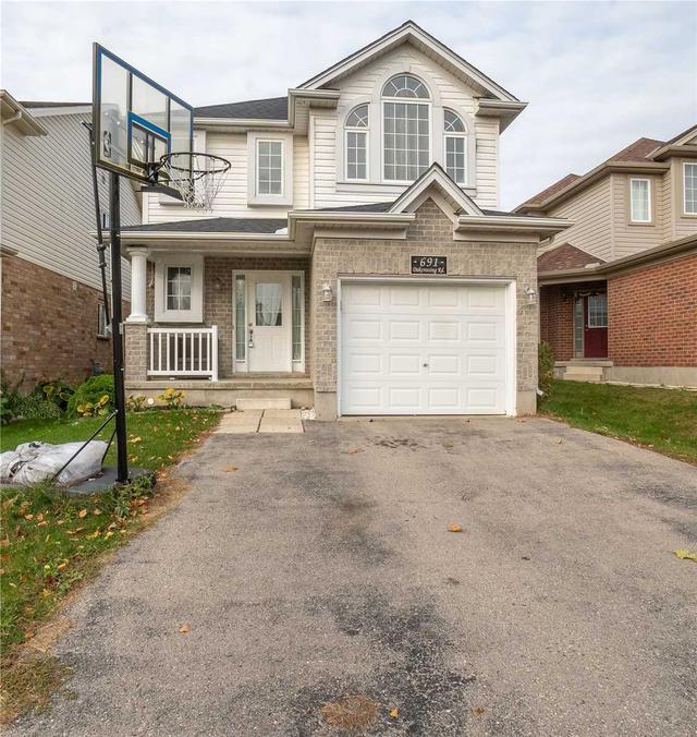 691 Oakcrossing Rd, House detached with 3 bedrooms, 4 bathrooms and 3 parking in London ON | Image 1