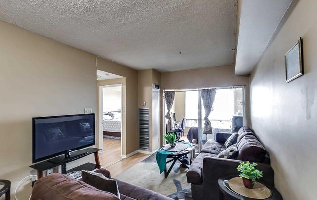 404 - 5800 Sheppard Ave E, Condo with 1 bedrooms, 1 bathrooms and 1 parking in Toronto ON | Image 2