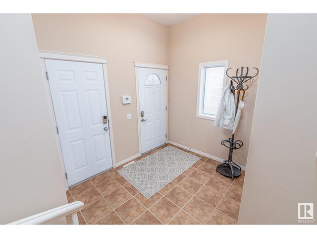 3729 160a Av Nw, House semidetached with 3 bedrooms, 2 bathrooms and null parking in Edmonton AB | Image 4