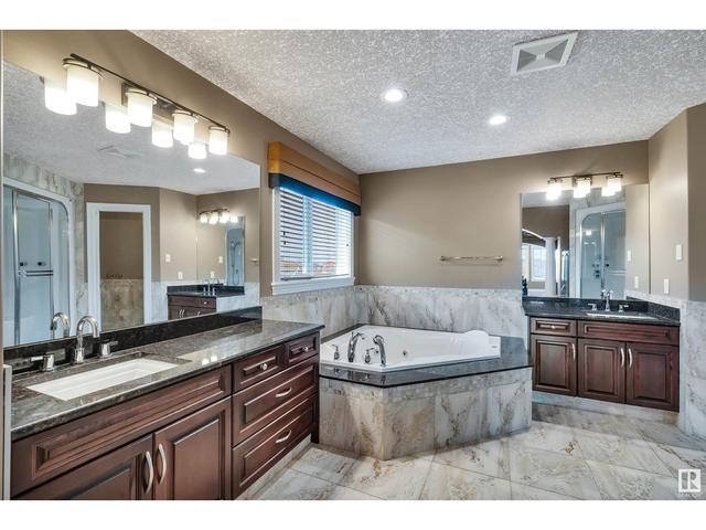 7203 164 Av Nw, House detached with 6 bedrooms, 5 bathrooms and 4 parking in Edmonton AB | Image 24