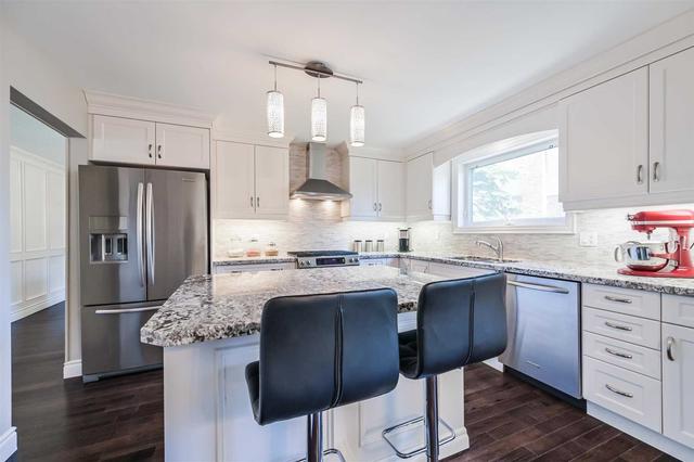 291 Appleby Line, House detached with 4 bedrooms, 3 bathrooms and 6 parking in Burlington ON | Image 3