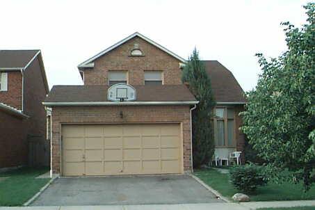 9 Marshall Cres, House detached with 4 bedrooms, 3 bathrooms and 4 parking in Ajax ON | Image 1