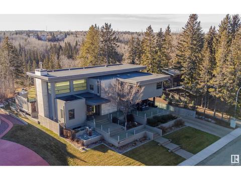 99 Westbrook Dr Nw, House detached with 5 bedrooms, 5 bathrooms and null parking in Edmonton AB | Card Image