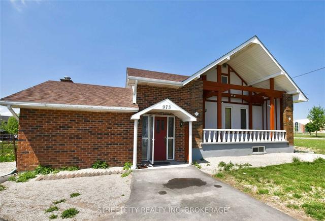 973 Gainsborough Rd S, House detached with 3 bedrooms, 3 bathrooms and 6 parking in London ON | Image 35