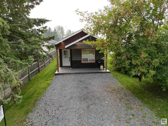 4910 50 St, House detached with 3 bedrooms, 2 bathrooms and null parking in Yellowhead County AB | Image 1