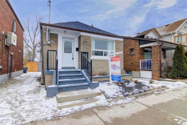 1409 Woodbine Ave W, House detached with 2 bedrooms, 2 bathrooms and 2 parking in Toronto ON | Image 23
