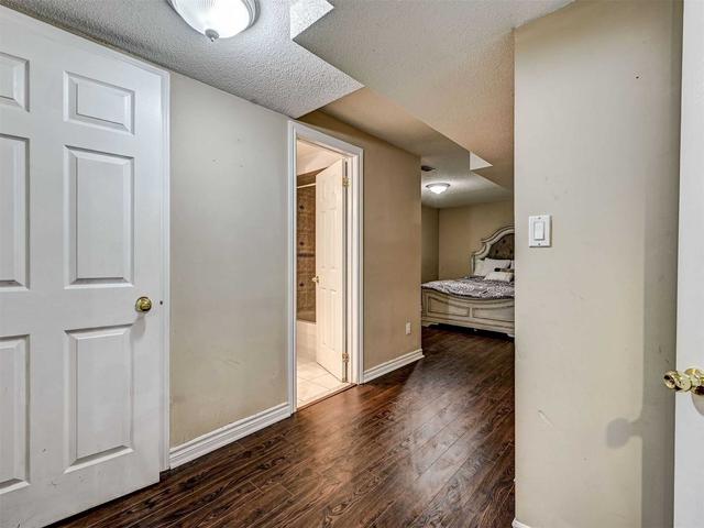 20 Himalaya St, House detached with 5 bedrooms, 6 bathrooms and 6 parking in Brampton ON | Image 31
