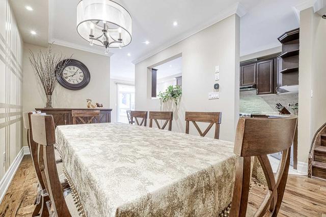94 Collin Crt, House attached with 3 bedrooms, 3 bathrooms and 3 parking in Richmond Hill ON | Image 32