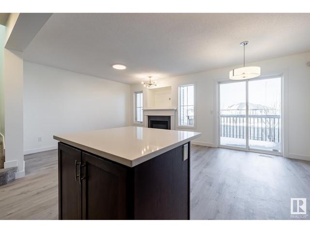 1638 65 St Sw, House semidetached with 3 bedrooms, 3 bathrooms and 2 parking in Edmonton AB | Image 7