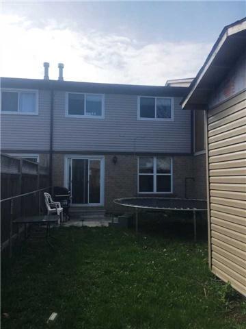 253 Browning Tr, House attached with 3 bedrooms, 2 bathrooms and 1 parking in Barrie ON | Image 11