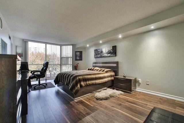 301 - 20 Baif Blvd, Condo with 3 bedrooms, 2 bathrooms and 1 parking in Richmond Hill ON | Image 7