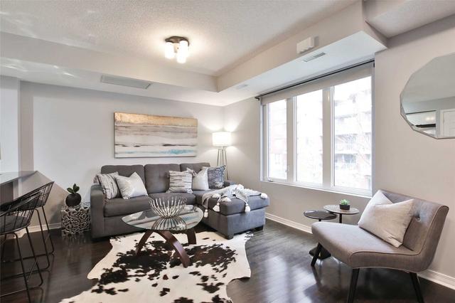 220 - 11 Ruttan St, Townhouse with 2 bedrooms, 2 bathrooms and 1 parking in Toronto ON | Image 23