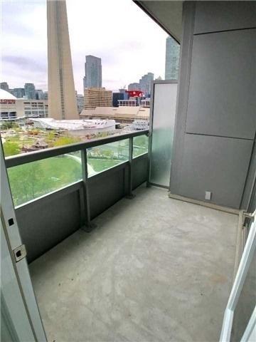 1517 - 25 Lower Simcoe St, Condo with 2 bedrooms, 2 bathrooms and null parking in Toronto ON | Image 11