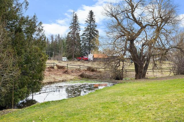 4641 Samuelson Road, House detached with 3 bedrooms, 2 bathrooms and null parking in Central Kootenay B BC | Image 23