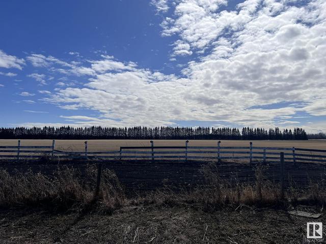 26411 Twnsp 610 Rd, House detached with 4 bedrooms, 2 bathrooms and null parking in Westlock County AB | Image 40