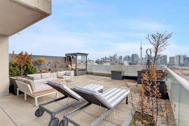 lph18 - 1 Shaw St, Condo with 2 bedrooms, 2 bathrooms and 1 parking in Toronto ON | Image 14
