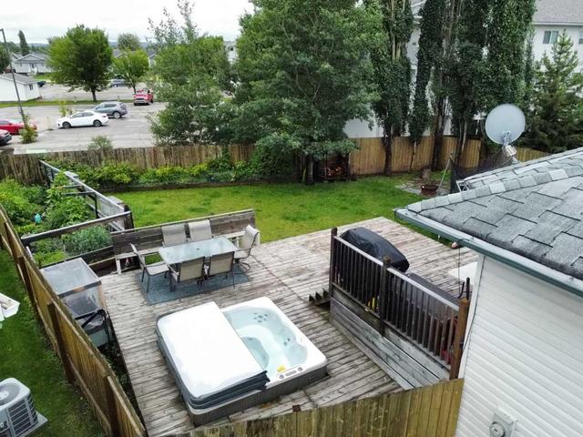 Back Yard Overview | Image 43