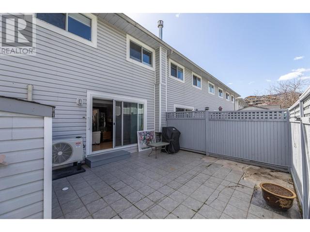 104 - 3315 Wilson Street, House attached with 3 bedrooms, 1 bathrooms and 1 parking in Penticton BC | Image 23