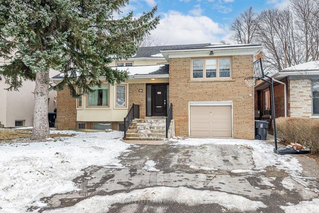 46 Stormont Ave, House detached with 6 bedrooms, 6 bathrooms and 5 parking in Toronto ON | Image 12