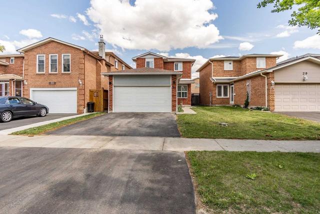31 Dorking Dr, House detached with 3 bedrooms, 2 bathrooms and 4 parking in Brampton ON | Image 1
