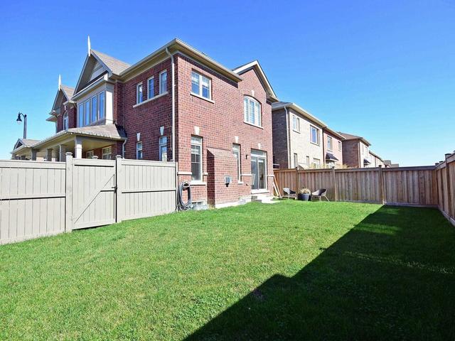 361 Robert Parkinson Dr, House detached with 4 bedrooms, 3 bathrooms and 3 parking in Brampton ON | Image 19
