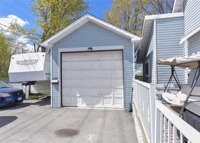 235 Atherley Rd, House detached with 4 bedrooms, 2 bathrooms and 10 parking in Orillia ON | Image 8