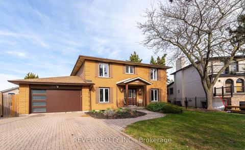 168 Albion Falls Blvd, House detached with 4 bedrooms, 4 bathrooms and 8 parking in Hamilton ON | Card Image