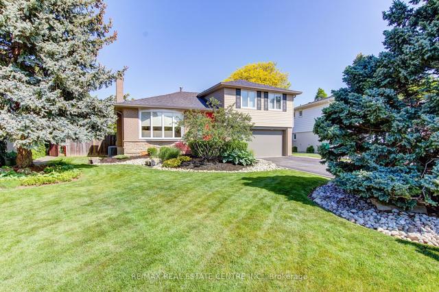 8 Cheltenham Crt, House detached with 3 bedrooms, 4 bathrooms and 5 parking in Brampton ON | Image 1