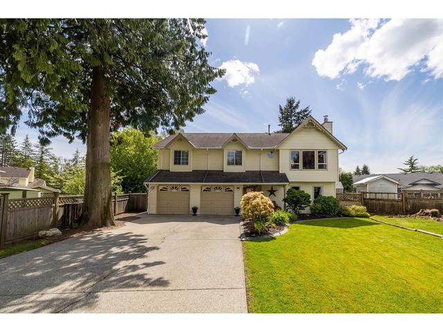 16536 80a Avenue, House detached with 4 bedrooms, 3 bathrooms and 8 parking in Surrey BC | Image 2
