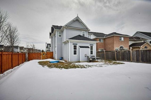 91 Beaumaris Cres, House detached with 4 bedrooms, 3 bathrooms and 4 parking in Whitby ON | Image 18