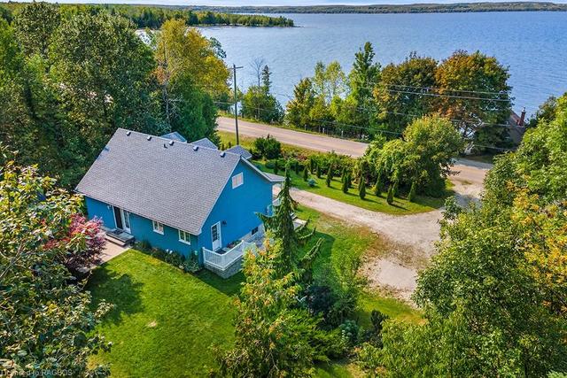 359271 Grey 15 Road, House detached with 3 bedrooms, 2 bathrooms and 10 parking in Meaford ON | Image 2