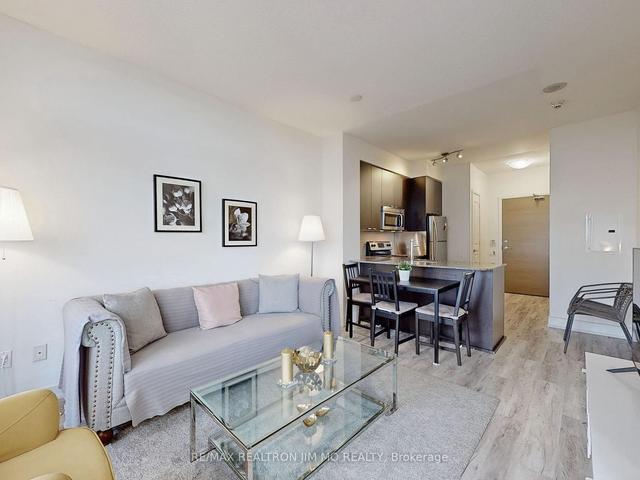 2301 - 23 Sheppard Ave E, Condo with 1 bedrooms, 1 bathrooms and 1 parking in Toronto ON | Image 3
