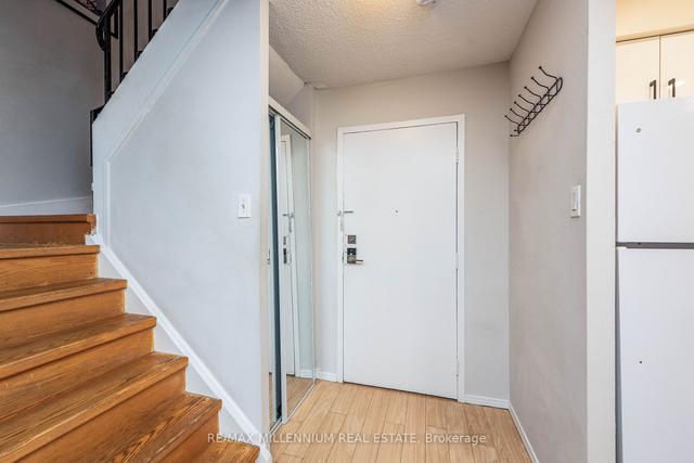 264 - 165 Cherokee Blvd, Townhouse with 4 bedrooms, 2 bathrooms and 1 parking in Toronto ON | Image 12