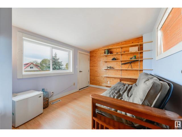 5035 50 Av, House detached with 2 bedrooms, 1 bathrooms and 8 parking in Alberta Beach AB | Image 41