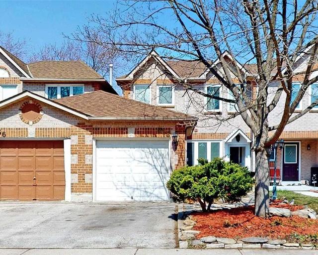 658 Graceland Crt, House attached with 3 bedrooms, 4 bathrooms and 3 parking in Pickering ON | Image 1